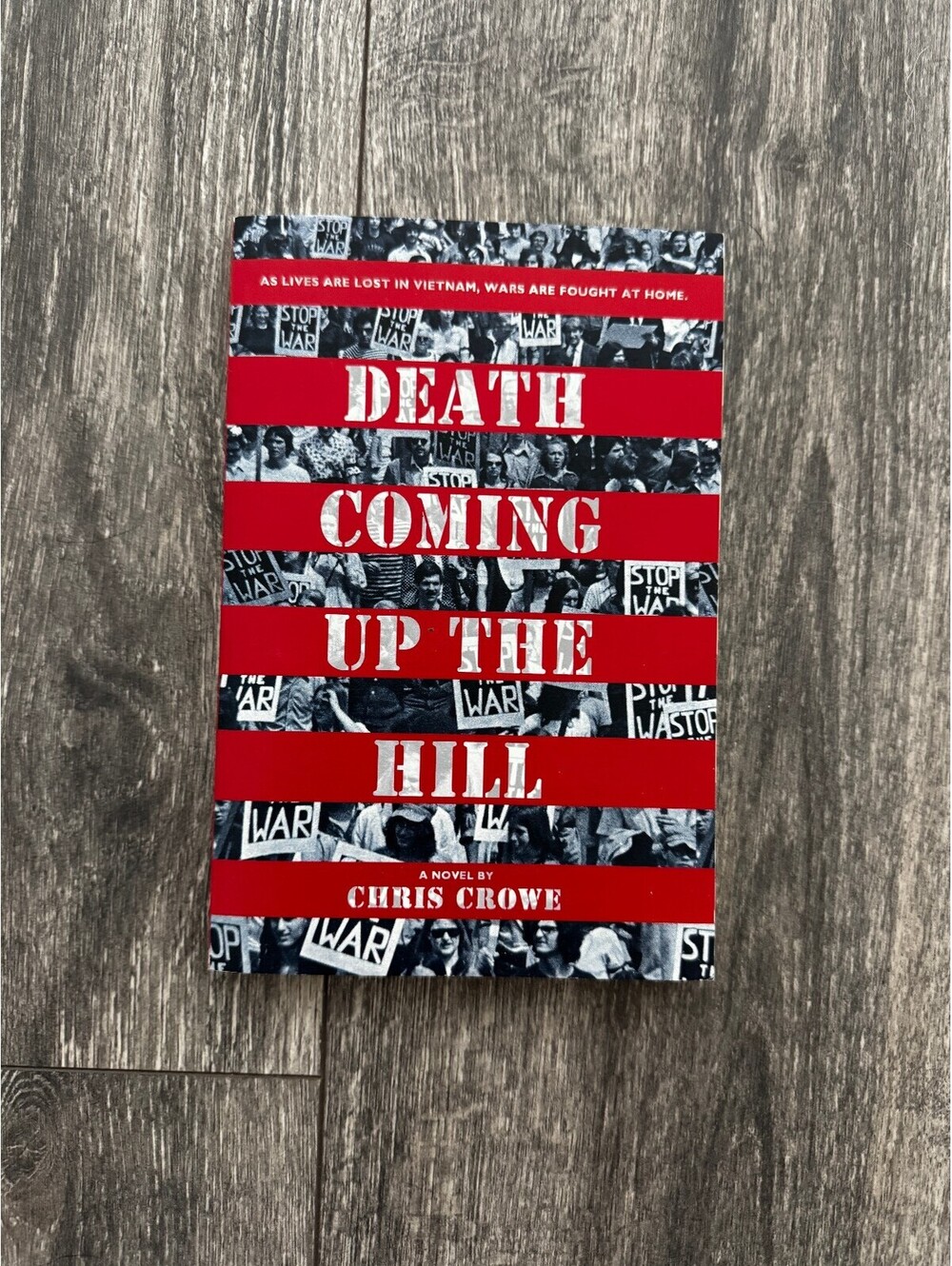 Death Coming Up The Hill by Chris Crowe | Paperback | NEW
